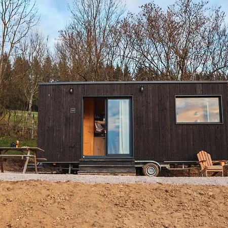 Domek letniskowy Pea - Parcel Tiny House - Tiny House A 1h30 De Lyon Au Coeur Des Monts Du Massif Mae-3293 Saint-Romain-d'Urfe